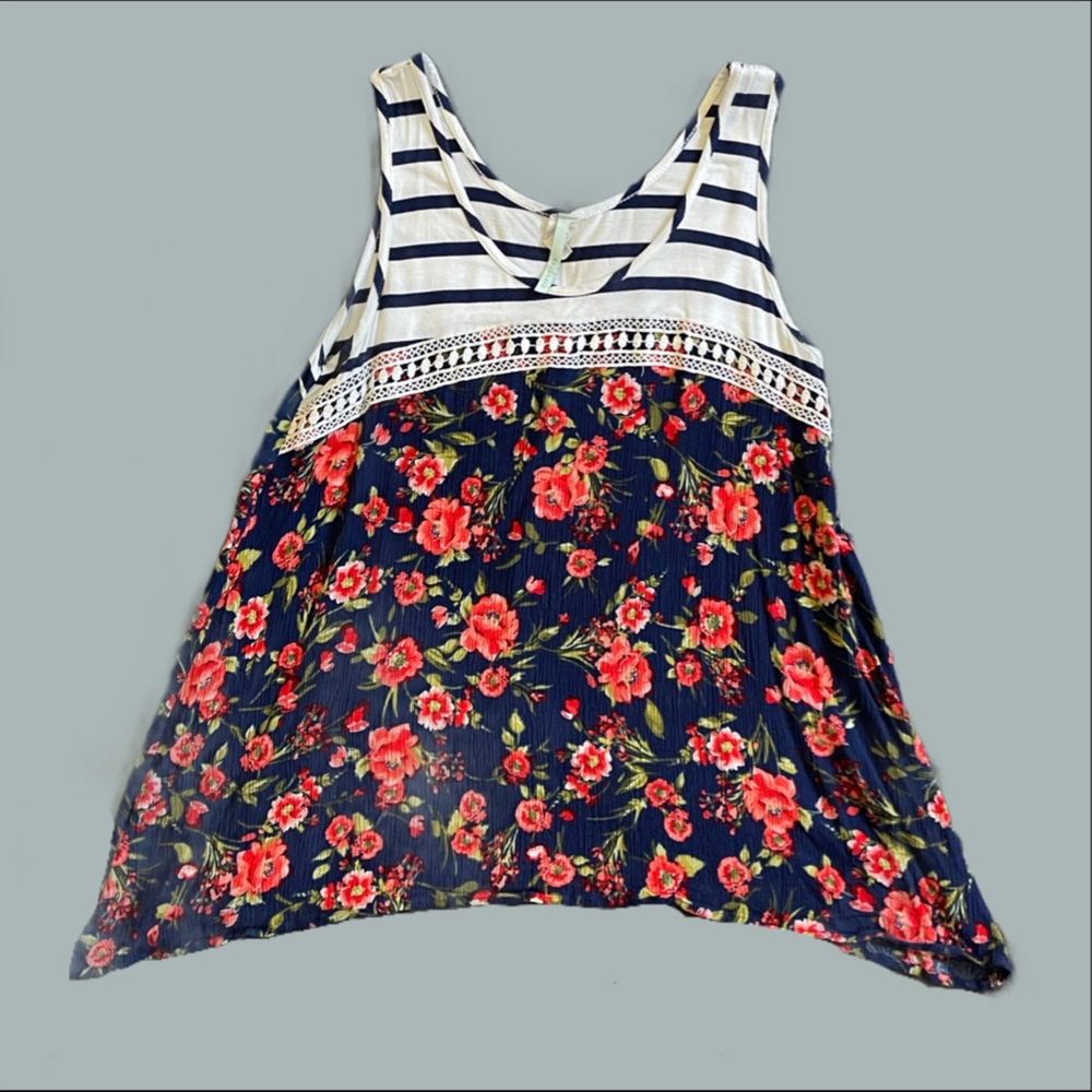 Bellamie brand, size L, tank top, with lace